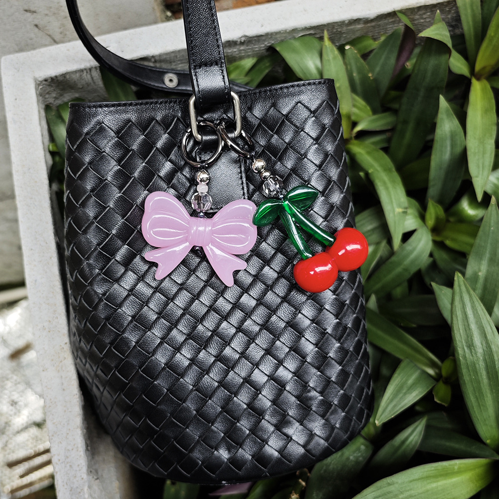 HERLOOK Big Cherry Bag Charm s - Phone Accessories For Teen Girls recensie en prijs
